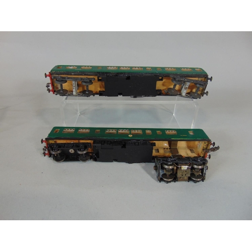 149 - Ratio 2 car DMU 'Park royal', Romford power bogie (detached) with wooden body, perspex windows, poor... 