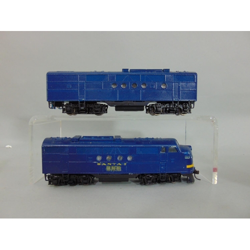 197 - 8 HO gauge locomotives, 5 marked Santa Fe, all unboxed and some repainted (8)