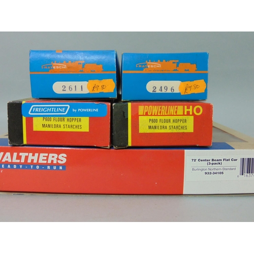 226 - Unsorted empty boxes for HO gauge rail models including Walthers, Roco, Powerline, Concor Athearn, I... 