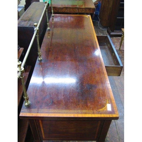 2166 - Good quality Georgian mahogany sideboard, the two central doors flanked by a further cupboard and le... 