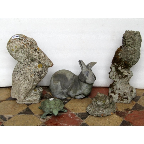 1716 - Three small weathered composition stone garden ornaments in the form of a pelican, owl and frog, tog... 