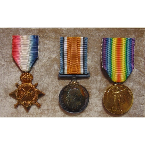 1119 - 1914/15 Star, 14-18 and Victory medal and plaque, all named Captain M Muir (Mathew Andrew Muir) toge... 