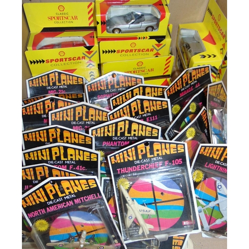 1255 - Approx 20 die cast mini planes in packets, 10 boxed Shell Classic Sportscars, 1937 'Bubbles Annual' ... 