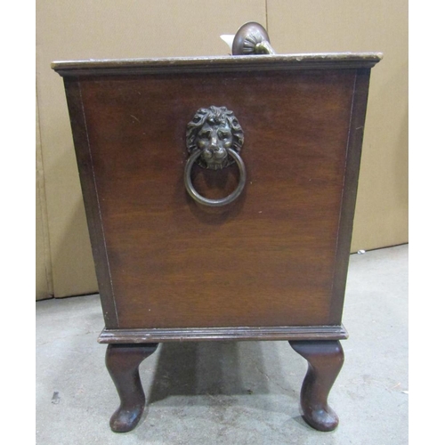 1821 - A Edwardian walnut coal bin of rectangular tapered form, in the Georgian style, with removable tin l... 