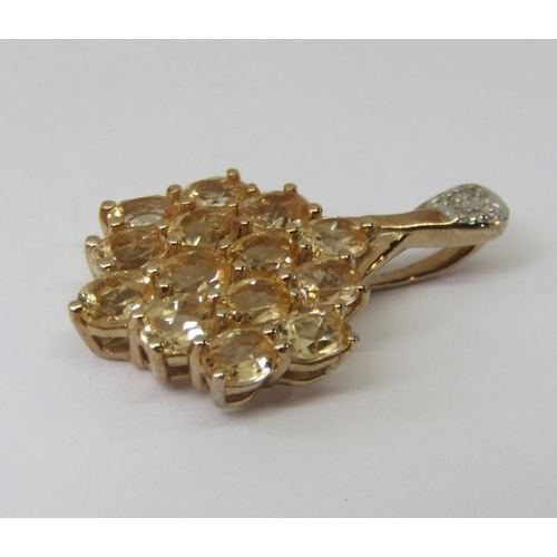 863 - Group of 9ct jewellery comprising a citrine cluster pendant with diamond set bale, together with thr... 