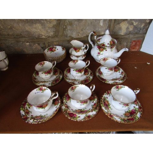 1095 - A collection of Royal Albert Old Country Roses pattern tea wares comprising, teapot, milk jug, sugar... 