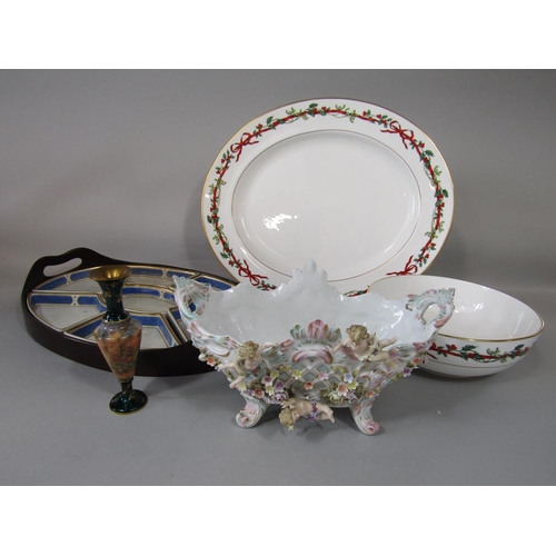 1130 - A Royal Worcester Holly Ribbons pattern bowl, 23cm, diameter, together with a matching oval meat pla... 