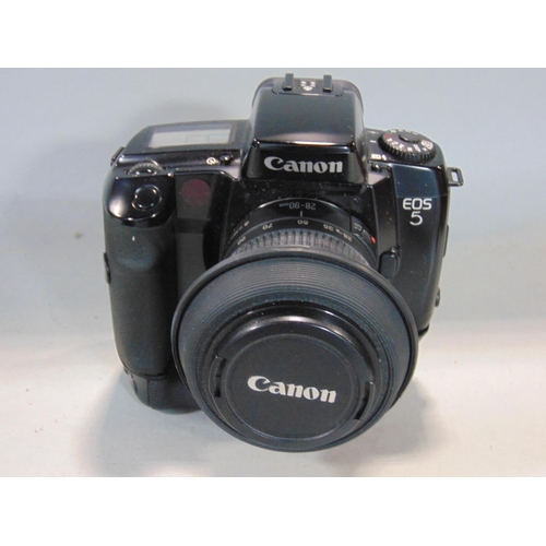 578 - Canon EOS 5 100 with lens, EOS 100 body only, plus a further Canon digital 300 D complete with lens ... 