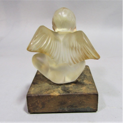 1137 - Early 20th century Lalique study of a seated putti/cherub, 8 cm high