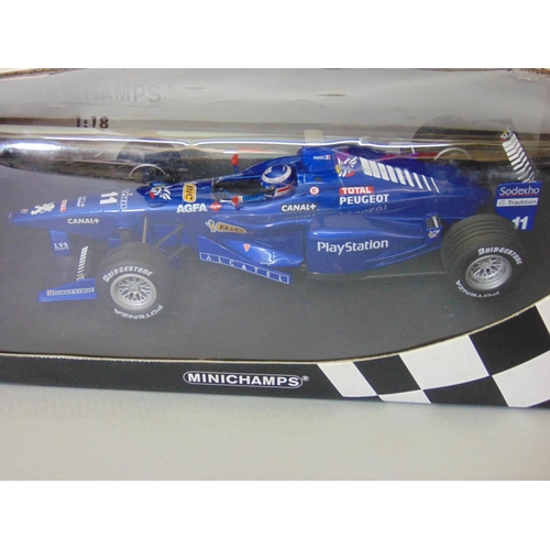 15 - 4 Minichamps Grand Prix Formula One 1:18 scale boxed model racing cars including 180 940906 Benetton... 