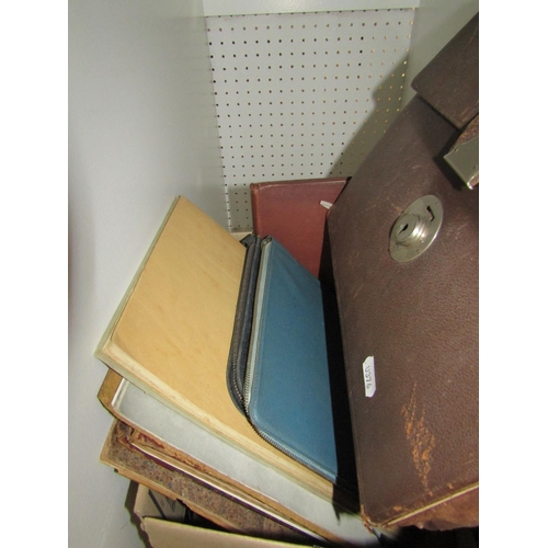 358 - A mixed collection of items to include a large quantity of late 19th century receipts and other docu... 