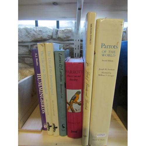 451 - A quantity of books about parrots and humming birds (7)