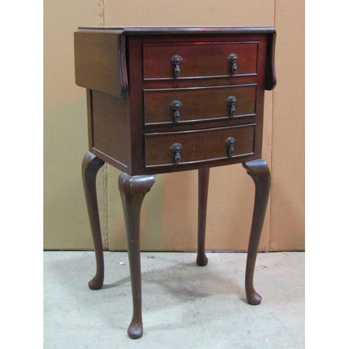 2180 - A small Queen Anne style mahogany shallow bow front side table with hinged drop leaves (serpentine f... 