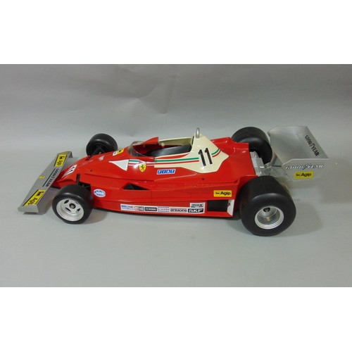 81 - Static kerbside 1:6 scale model of Formula 1 Ferrari 312 T2 racing car by Toschi/ Polistil, in displ... 