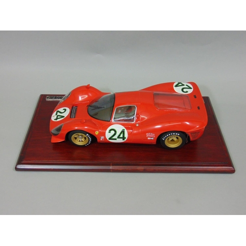 84 - Static kerbside model Ferrari 330 P4 1967 Formula 1 racing car,  hand made by Classic Models Museum,... 