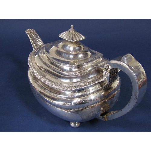 1284 - Good quality Georgian silver boat shaped teapot, the spout with applied scallop shell, acanthus leaf... 