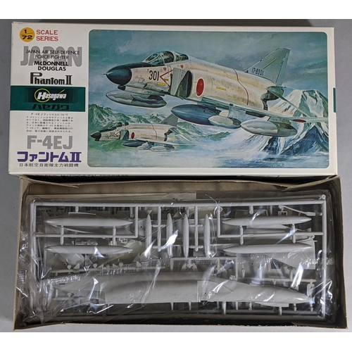 109 - 8 boxed model aircraft kits including Italaeri F23F3H, F117A, Harrier G7and F119 Stealth (all sealed... 