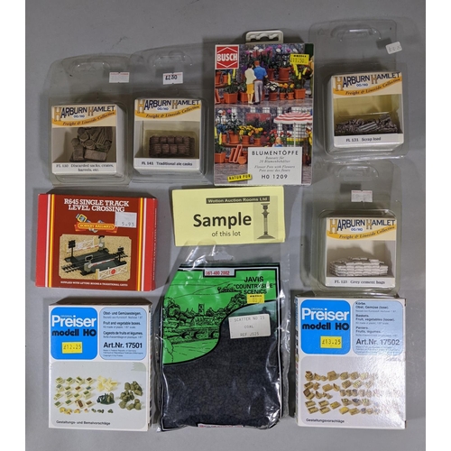 115 - Box of railway modelling miniatures, most in sealed packets, including packs by Harburn Hamlet, Busc... 