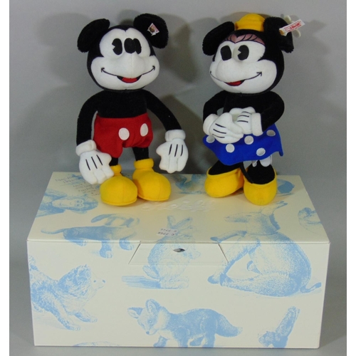 126 - Steiff Disney Mickey Mouse and Minnie Mouse, Limited Edition 2014, 354939 and 354946, height 17cm ap... 