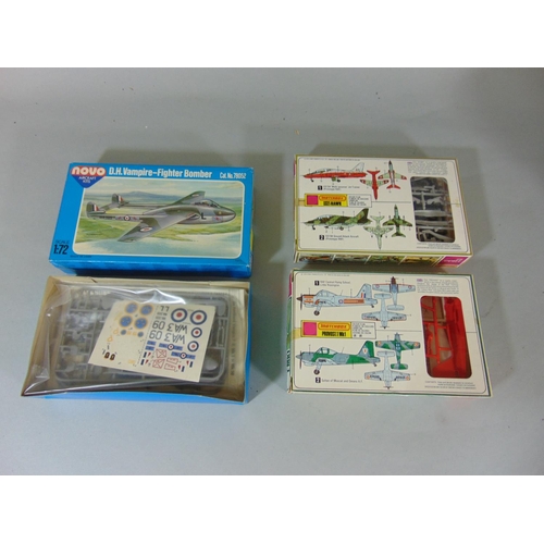 132 - Collection of boxed model aircraft kits including 7 by Airfix and 4 by Matchbox, others by Airmodel,... 