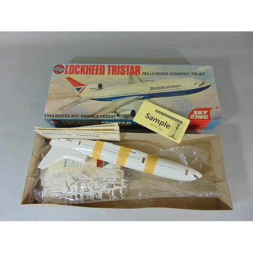 140 - 13 boxed model plane kits including 4 sealed in cellophane by Minicraft (MD82, MD81, Electra and Sup... 