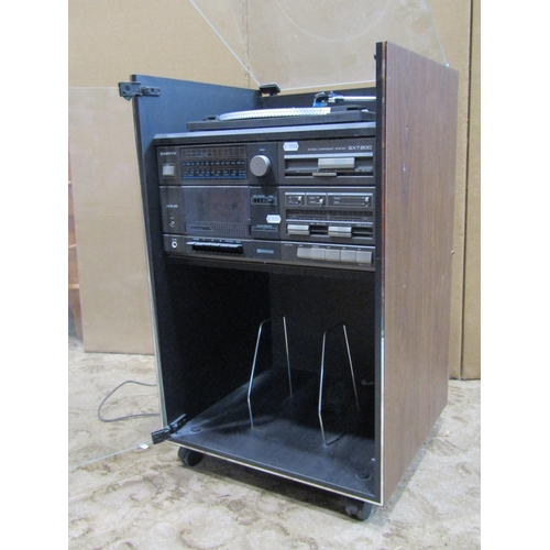 2206 - A Sanyo Stereo Components hi-fi System, GXT 200, together with a Matsui Midi System (2)