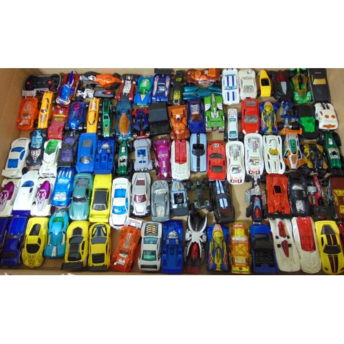 81 - Large collection of unboxed Hot Wheels cars -approx 150 (a boxful)