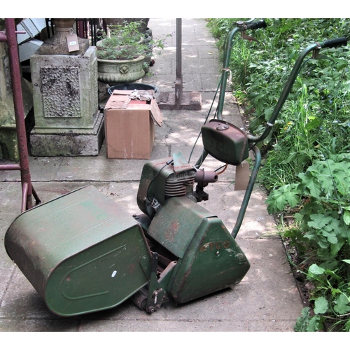 2072 - A vintage Atco Petrol Driven Cylinder Lawn Mower, with rear roller, 36cm cut, complete with grass bo... 