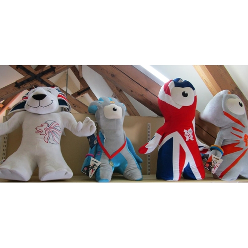 697 - 4 very large London 2012 Olympic mascot soft toys including Team GB 'Pride the Lion' 74cm tall, Para... 