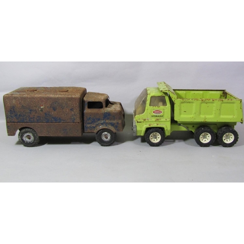 696 - Vintage model vehicles including an early Triang Post -truck (AF), a Tonka Hydraulic tipping truck, ... 