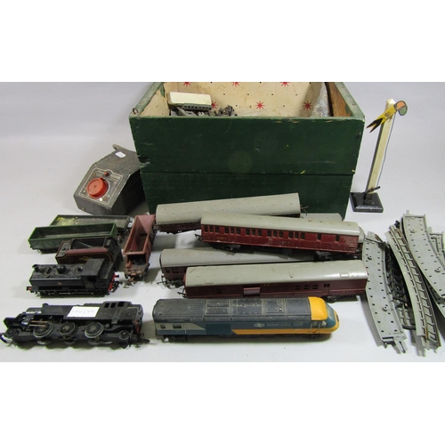 691 - Mixed collection of model vehicles including 12 boxed Corgi die-cast models, unboxed Dinky toys SRN6... 