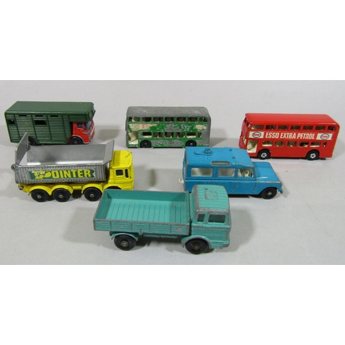 693 - Collection of model vehicles including 48 Matchbox cars in a Carry case and other vintage Lesney veh... 