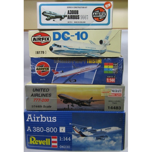 680 - 5 model kits of Airliner planes, all scale 1:144 including Airfix Airbus A300B, Douglas DC10 and Loc... 