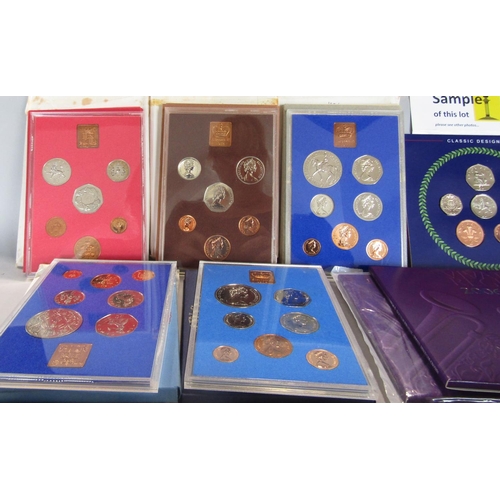 471 - Cased proof coinage 1971, 1972, 1973, 1974, 1975, 1976, 2 x 1977, 1978, 1979 and 1981, all 50p to ha... 