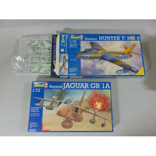 683 - 19 vintage model aircraft kits of assorted jet planes including models by Airfix, Revell, ESCI, Matc... 