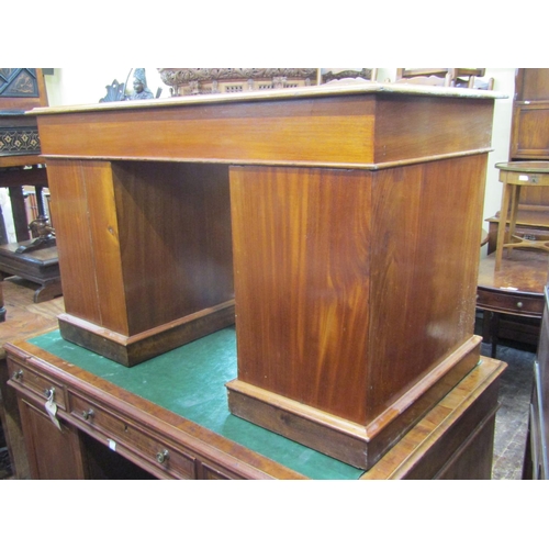 2164 - A mid 19th century mahogany pedestal writing desk with flamed veneers, nine graduated drawers set up... 