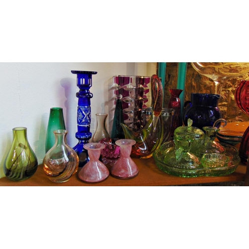 1134 - Mixed collection of coloured glass to include Mdina glass dish, further green glass dressing table s... 