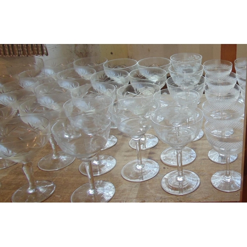 1153 - Large collection of Edwardian and later glass flutes, champagnes, tumblers, goblets, etc, various se... 