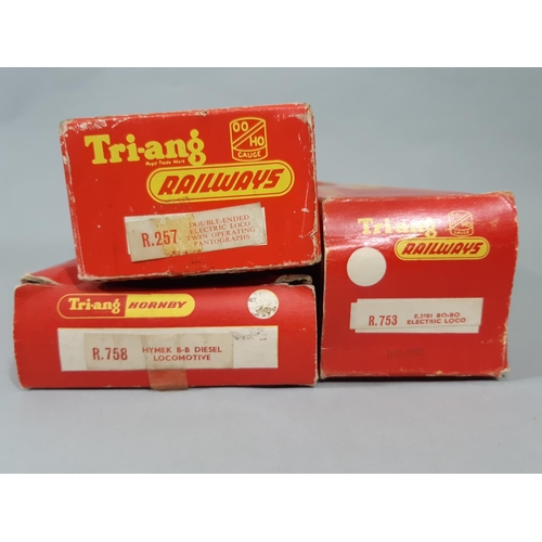 45 - 3 boxed Tri-ang / Tri-ang Hornby 00 gauge locomotives including R758 Hymex B-B diesel, R257 double e... 