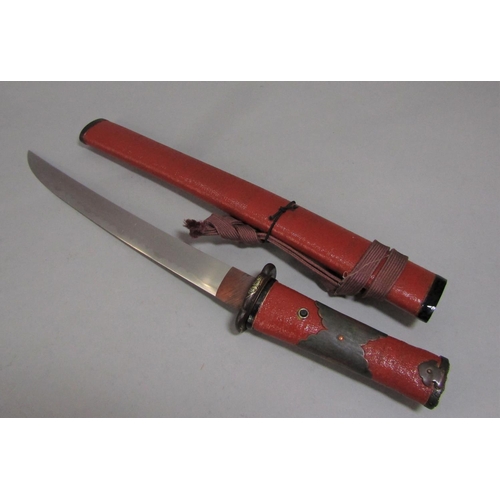 1512 - A Japanese Itomaki Tanto with red lacquered finish, the Tang unsigned, the blade 26cm, 40cm overall