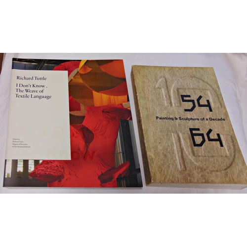 124 - An extensive collection of good quality contemporary and other art books, subjects include sculpture... 