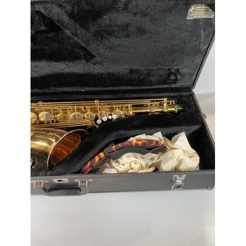 583 - Jupiter 500 series gold lacquered saxophone, hard case