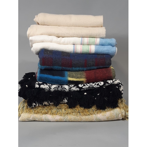 1568 - Collection of vintage blankets and bed covers including a black and white fringed bed cover by Vaton... 