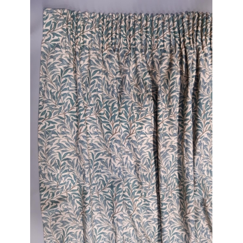 1530 - One pair of full length lined curtains in William Morris 'Willow Bough' print by Sanderson, with pen... 