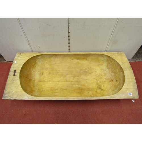 2777 - A dug out softwood trough, 104 cm in length x 50 cm wide x 20 cm deep approx