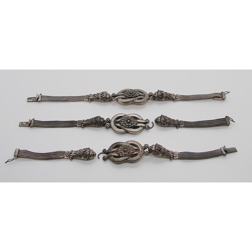 361 - Set of three decorative Eastern silver lion mask bracelets (af)