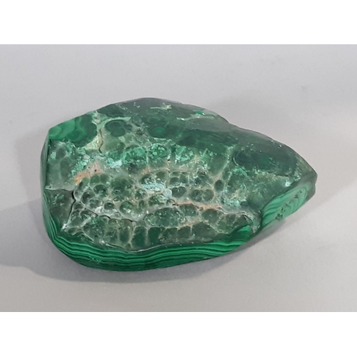 450a - A polished Malachite ashtray/pin dish 12cm x 9 cm approx