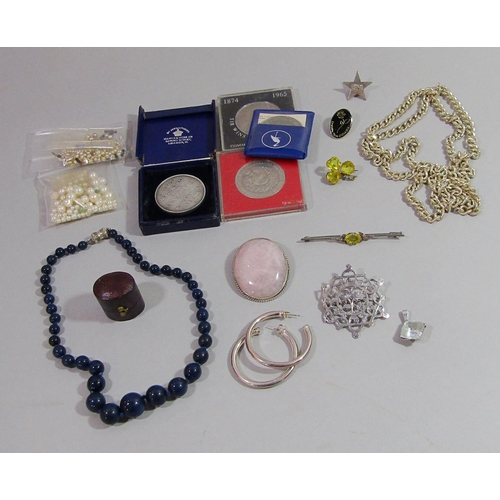 363 - Mixed collection of silver and costume jewellery to include an antique silver brooch with pierced de... 