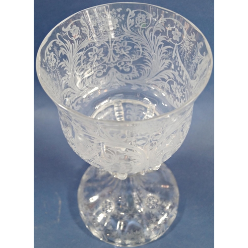 1124 - A German 19th century etched glass centrepiece, 30.5cm high