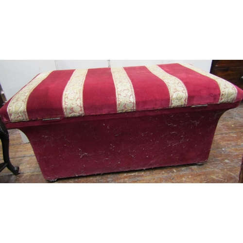 2366 - A Victorian upholstered box ottoman of rectangular form with swept outline, 110 cm length